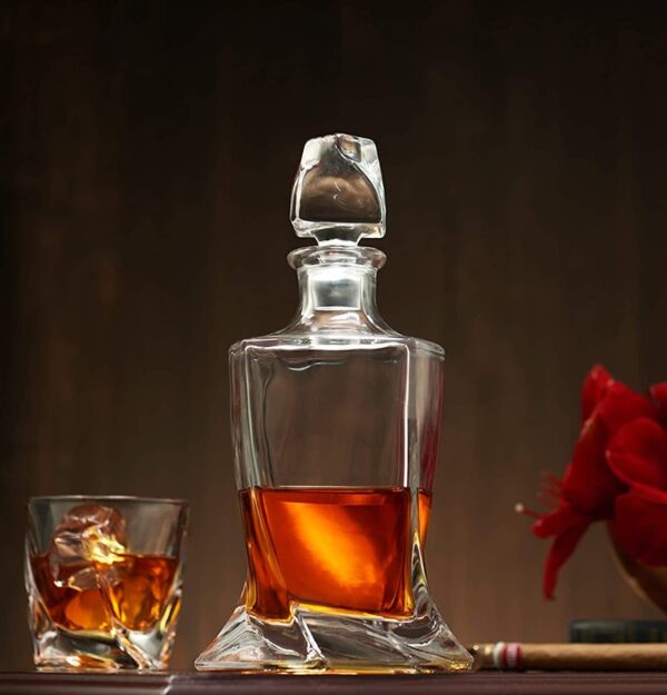 Carafe whisky design